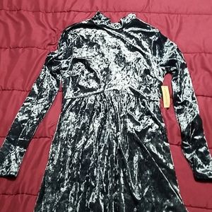 Juniors crushed velvet dress